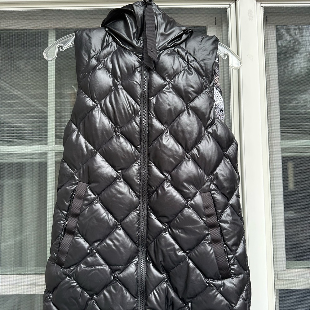 Lululemon Down For It All Vest Womens Black Reversible Snake Print Hooded Gym 6
